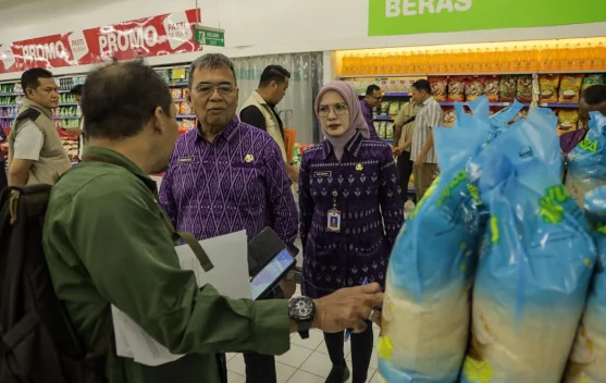 Bapanas dan Pemkot Kediri Sidak Pasar, Harga Beras Premium Rp14.900/Kg