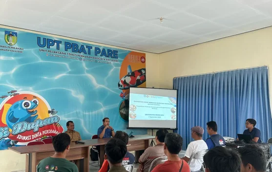Cegah Lele Kena Penyakit, PSDKU UB Kediri Uji Pakan Bervaksin