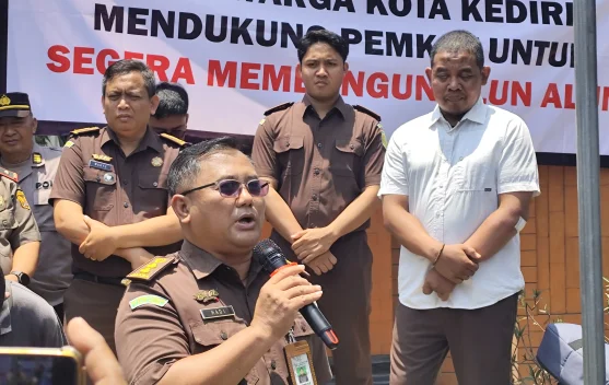 Kejari Kota Kediri Ungkap Progres Aduan Alun-Alun dan BPD Pasar