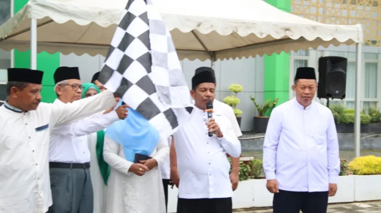 Kemenag Sultra Gelar Kirab Sambut Ramadan 1447 H