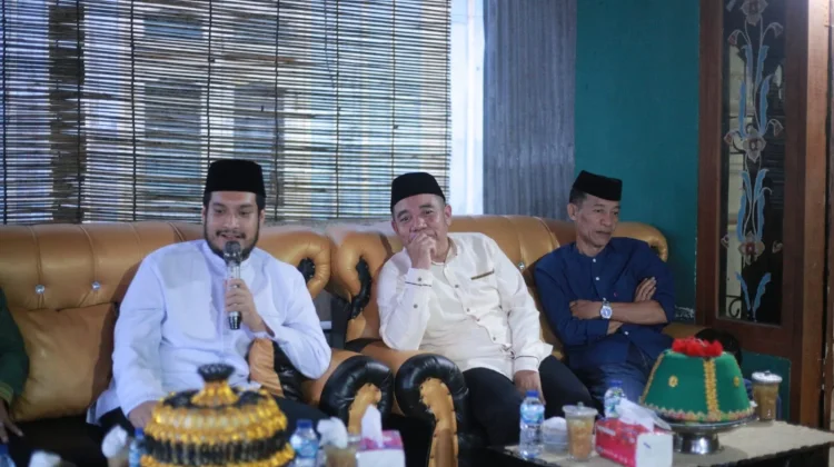 Bupati Buton Memulai Safari Ramadan di Desa Suandala
