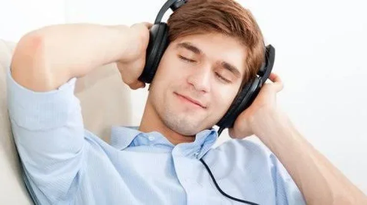 Mendengarkan Musik Bantu Jaga Suasana Hati, Benarkah?
