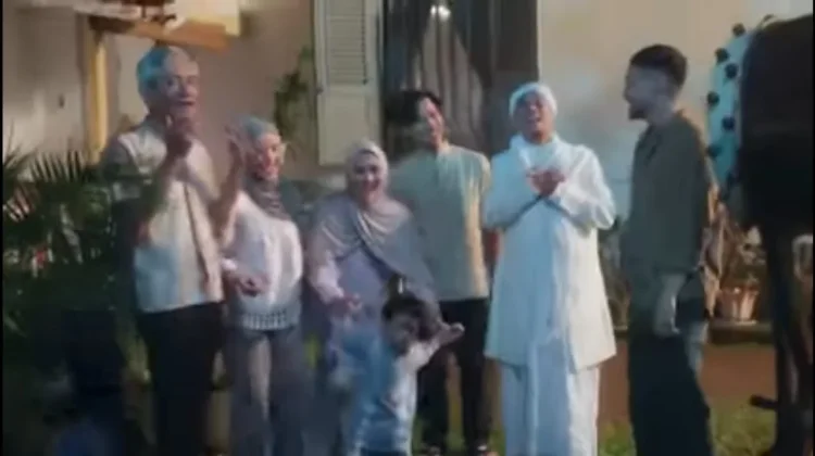 Lirik Lagu Religi Opick Syukur Alhamdulillah