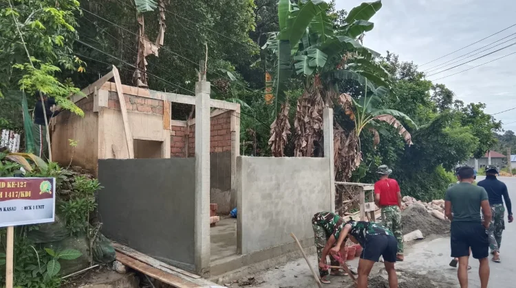 Fasilitas Sanitasi Sambuli Kini Bersih Berkat Satgas TMMD