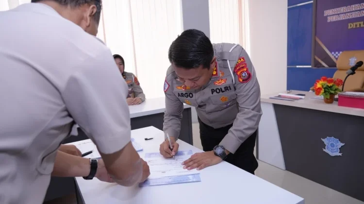 Dirlantas Polda Sultra Tandatangani Pakta Integritas Pengelolaan Anggaran