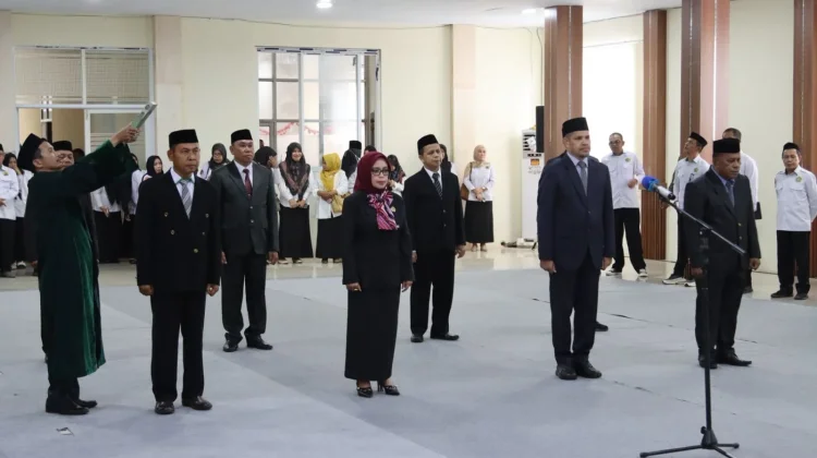 Pelantikan Pejabat Administrator Kemenag Sultra, ini Daftarnya!
