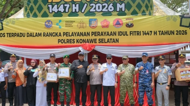 Kapolda dan Gubernur Sultra Pantau Arus Mudik di Torobulu