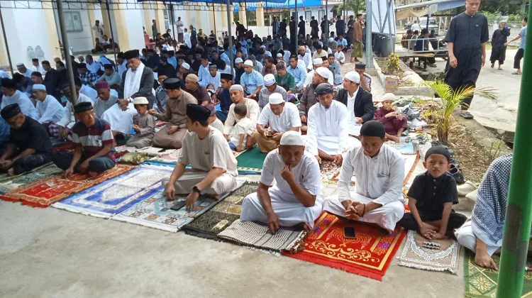 Sholat Ied Idul Fitri di Masjid Sabilil Muttaqien Berlangsung Khidmat