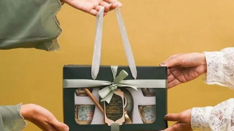Hampers Lebaran Jadi Tren Berbagi