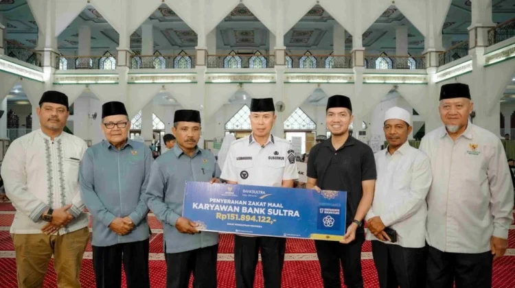 Sinergi Bank Sultra dan BAZNAS Salurkan Zakat Maal