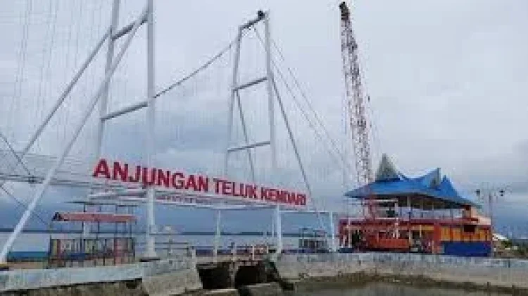 Suasana Penutup Libur Lebaran di Kendari Terlihat Ramai