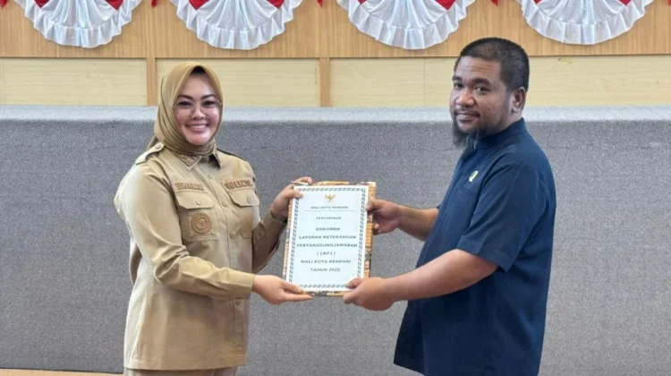 Wali Kota Kendari Sampaikan LKPJ Tahun 2025