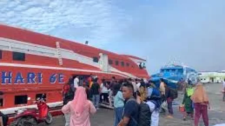 Moda Laut Dominasi Angkutan Lebaran di Sultra