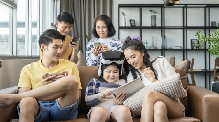 Mengenal Istilah Generasi : Baby Boomers - Gen Alpha