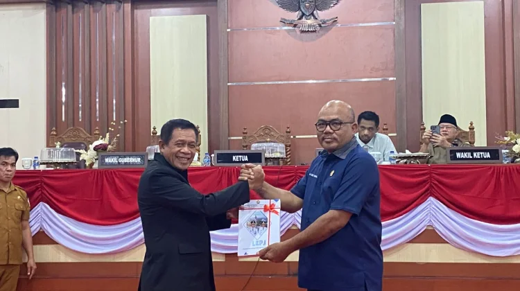 Mengikuti Paripurna DPRD Kemenkum Sultra Kawal Akuntabilitas Pemerintahan
