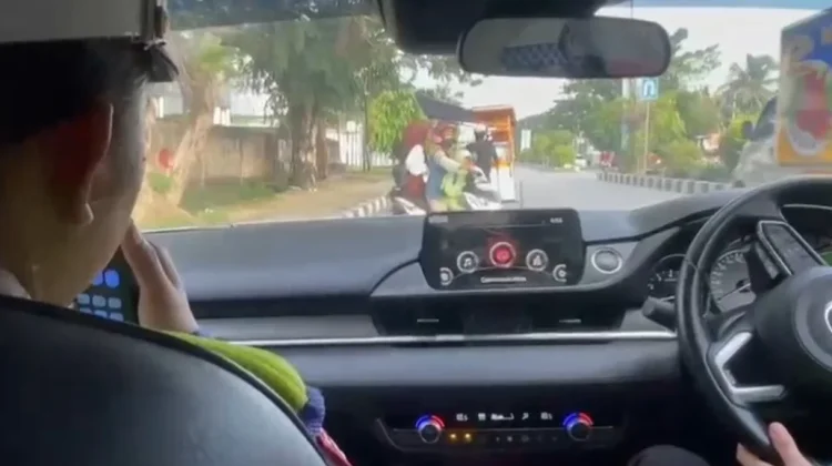Ditlantas Polda Sultra Edukasi Pengendara di Ruas Jalan Kendari