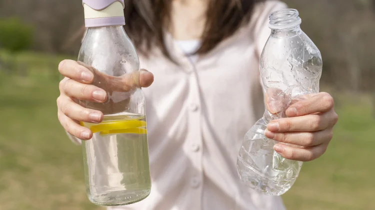 Kenali Tanda pada Botol Plastik