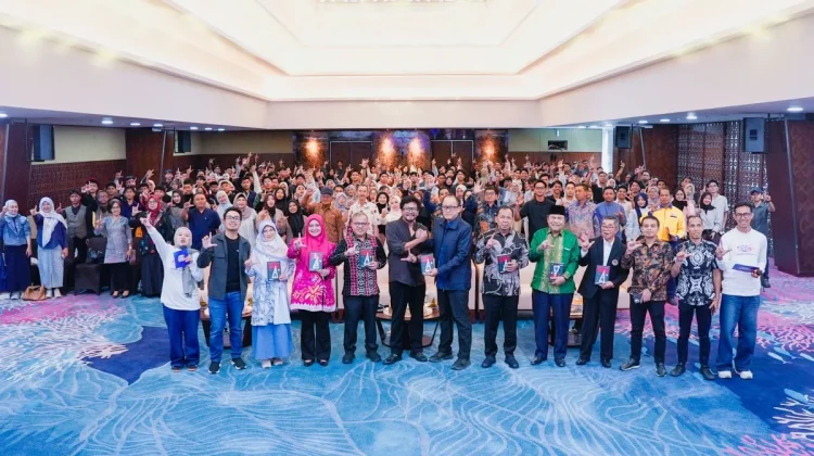 Puncak World Book Day BI Sultra 2026: Bedah Buku “Prinsipil Ekonomi”
