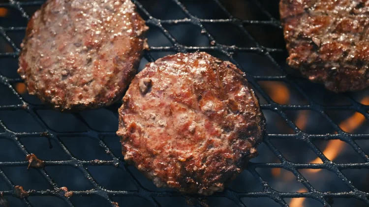 Hamburger: Dari Pelabuhan Hamburg ke Ikon Kuliner Dunia