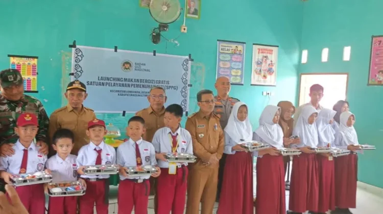Pemkab Koltim Launching Program MBG di Desa Mokupa