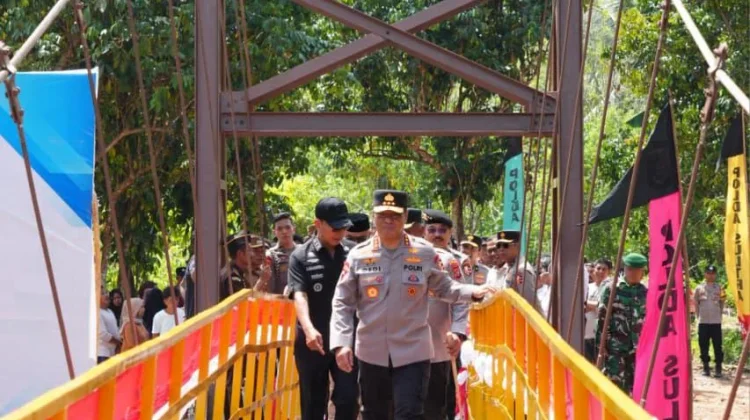 Wakapolri Resmikan Jembatan Perintis Dhira Brata