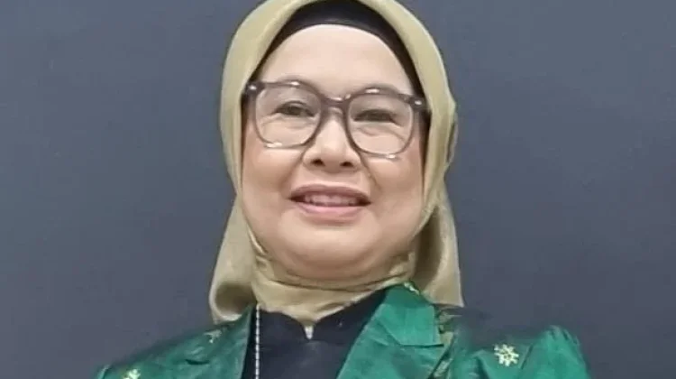 Moment Hari Kartini, Prof Rosnawintang: Perempuan Harus Berani Melangkah