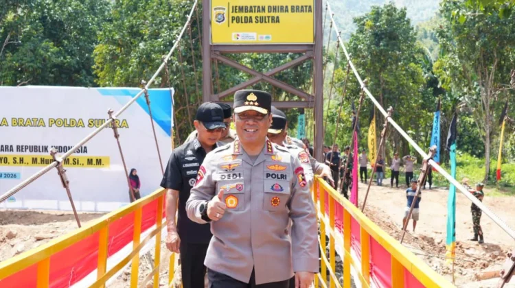 Wakapolri Resmikan Dua Jembatan Dhira Brata di Kolaka dan Kolaka Timur
