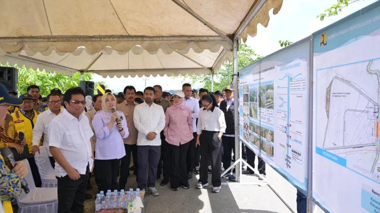 Komisi V DPR RI Tinjau Rencana Pembangunan Kolam Retensi