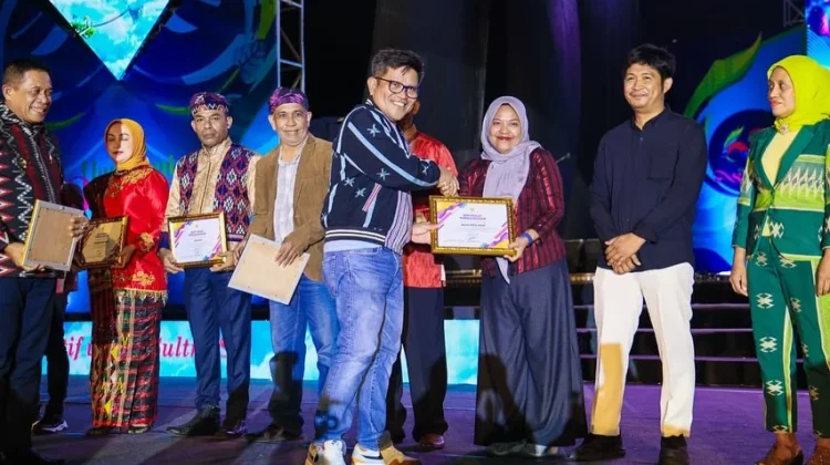 Waode Alfida Hanafi, Tokoh Penggerak Ekonomi Kreatif Sultra