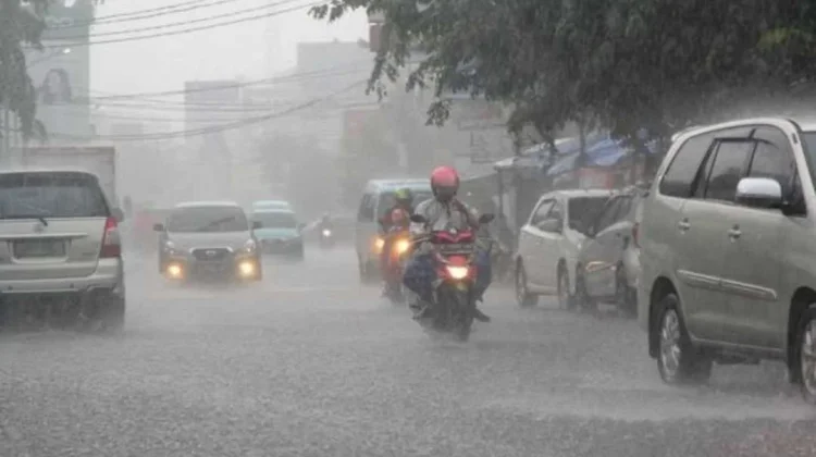BMKG Sultra Keluarkan Peringatan Dini Cuaca Hujan Lebat dan Angin Kencang