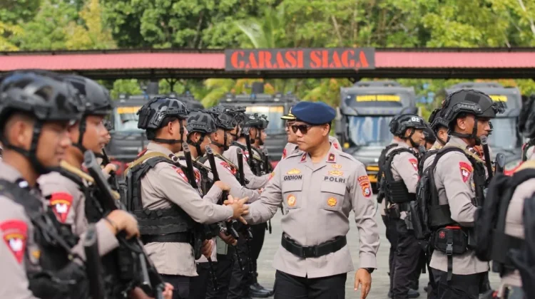 Wakapolda Sultra Sambut Kepulangan Personel Brimob Satgas di Papua