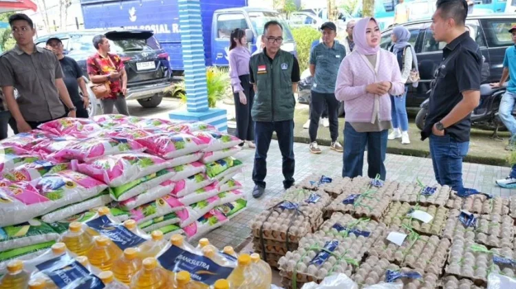 Pemkot Kendari Salurkan Bantuan Pangan untuk Seribu 693 Warga Korban Banjir