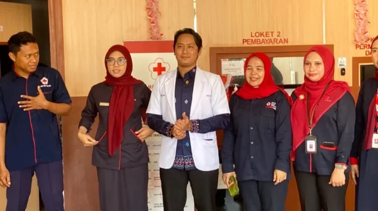 Vape dan Rokok Sama-Sama Berbahaya, Dokter Erik: “Beda Bentuk, Risiko Tetap Mengancam