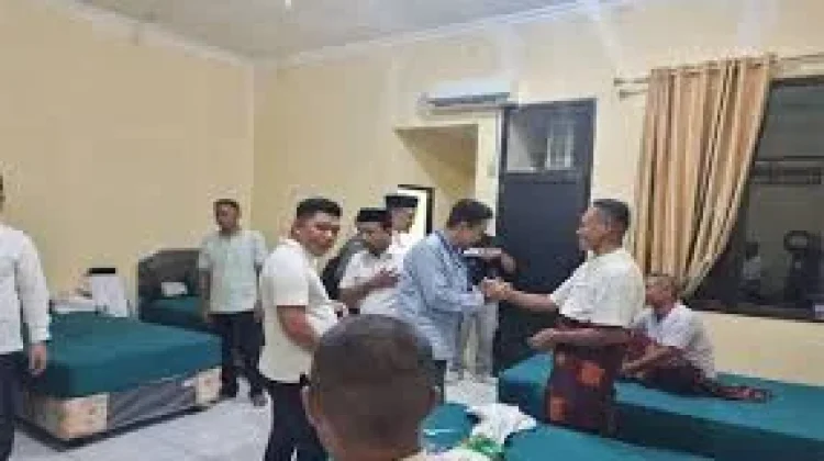 Wakil Bupati Kolaka Pastikan Fasilitas Layanan Jemaah Calon Haji di  Makassar