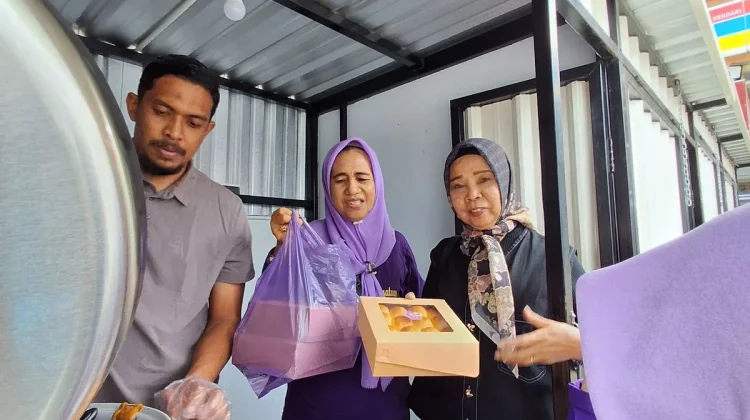 Kedai Hikmah 3 Hadirkan Roti Maros Hangat di Kendari, Jadi Pilihan saat Udara Dingin