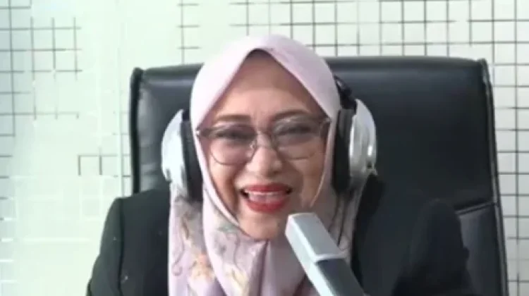 Bahaya Pertarungan Ideologi di Media Sosial