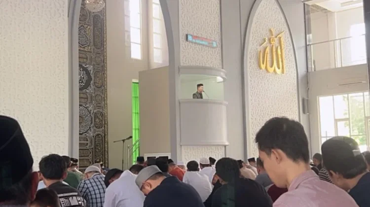 Memasuki 10 Hari Pertama Zulhijah, Umat Muslim Perbanyak Ibadah dan Amal Kebaikan