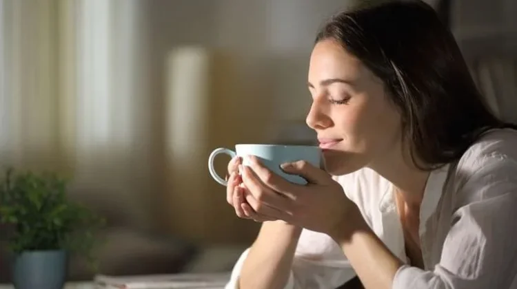 Tips Minum Teh yang Baik dan Benar
