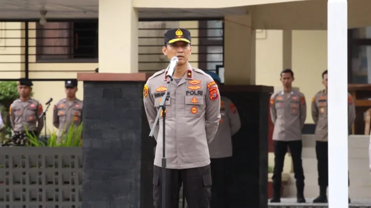 Kapolda Sultra Pimpin Apel Perdana dan Bahas Agenda Nasional