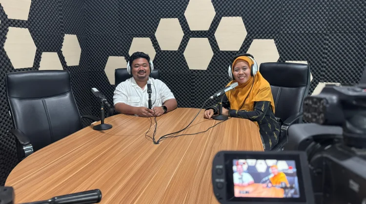 Awardee Sharing di RRI Pro 2 Kendari Tentang Peluang Beasiswa LPDP