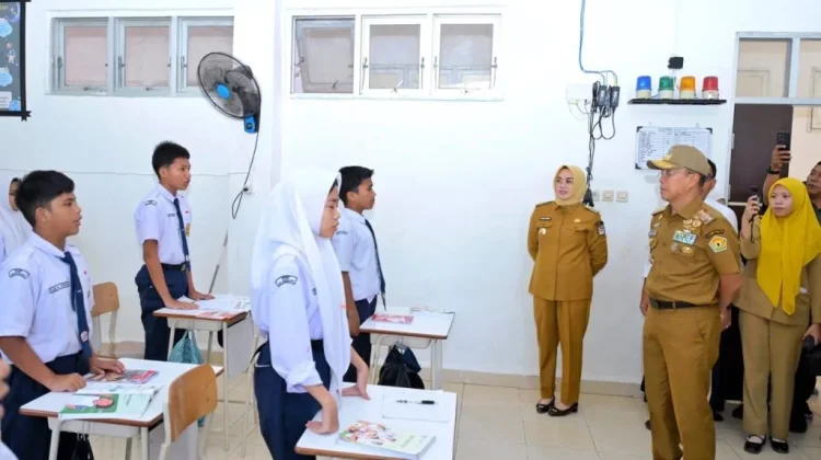 Gubernur Sultra Bersama Wali Kota Kendari Tinjau Sekolah Rakyat