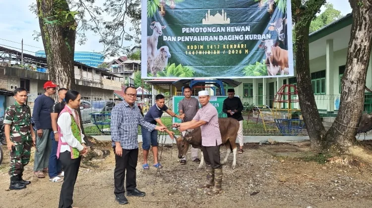 Kodim 1417/Kendari Salurkan Daging Kurban Iduladha 1447 H
