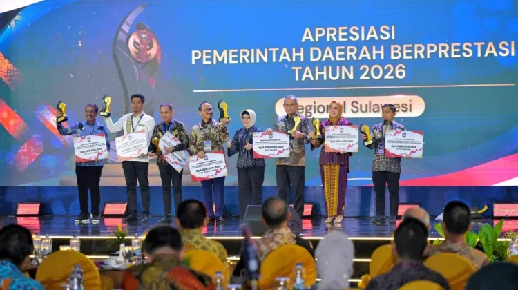 Kota Kendari berhasil meraih peringkat II kategori Penurunan Tingkat Penganggur