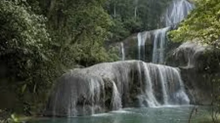Wisata Tumburano Wawonii Jadi Destinasi Alam Favorit Wisatawan