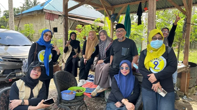 IKA SPENDU 92 Berbagi Kurban untuk Keluarga Alumni