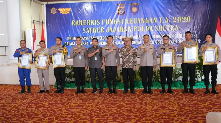 Tiga Satker Terbaik Raih Penghargaan pada Rakernis Fungsi Keuangan Polda Sultra