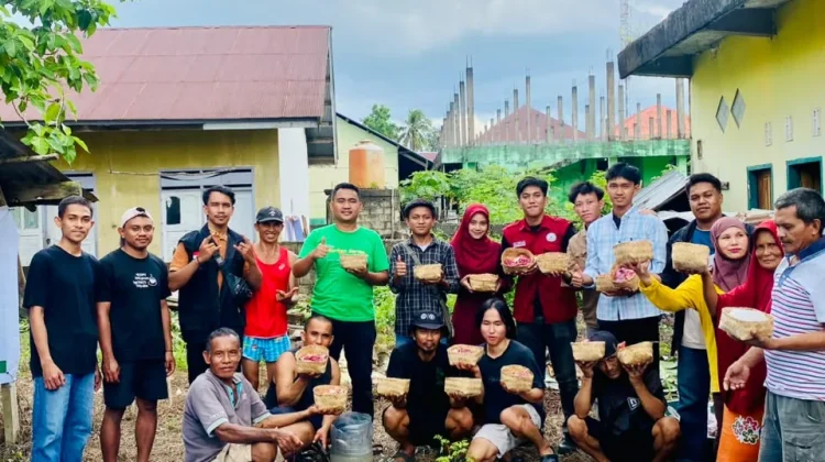 Eco-Qurban  untuk Penyintas Banjir, Distribusikan Daging Qurban tanpa Plastik