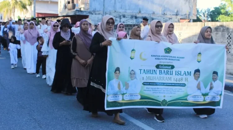 Pawai 1 Muharram 1448 H, Wakil Bupati Wakatobi Ajak Warga Muhasabah Diri