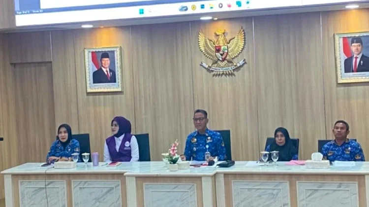 Sekda Kendari Pimpin Rapat Persiapan HUT RI ke-81, MTQ Provinsi, dan Rakernas APEKSI