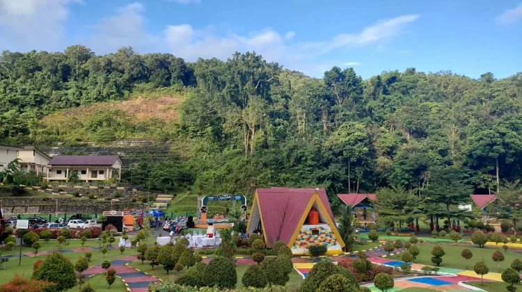Taman Warna - Warni Jadi Pesona Kebun Raya Kendari